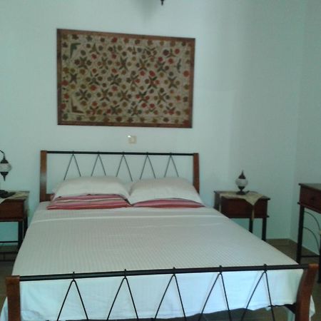 Maria'S Apartments Megisti Luaran gambar